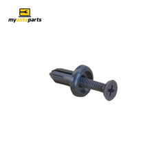 Clip Genuine suits Toyota