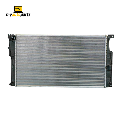 Radiator 38.5 / 38.5 mm 600 x 338 x 32 mm 8 mm Fin Aftermarket Suits BMW 3 Series F30 2015 to 2019