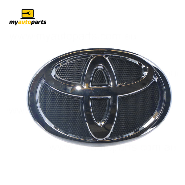 Grille Emblem Genuine suits Toyota Camry