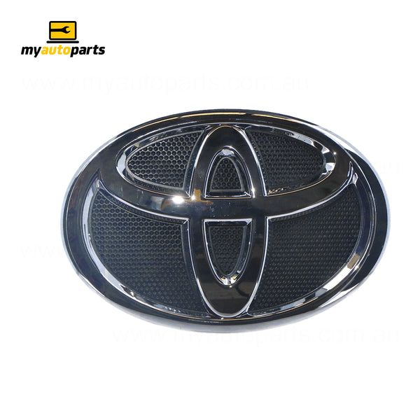 Grille Emblem Genuine suits Toyota Camry