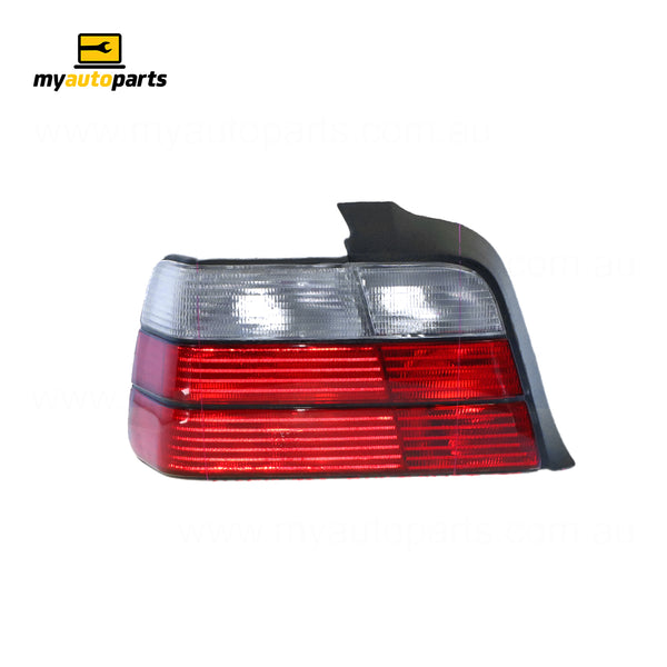 Black Red/Clear Tail Lamp Passenger Side Certified Suits BMW 3 Series E36 Sedan 1997 to 2000