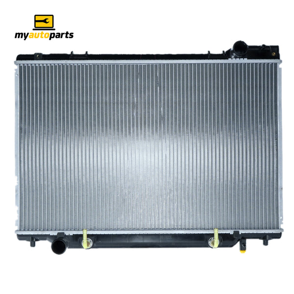 Radiator 38 mm 40 / Plastic Aluminium 425 x 670 x 26 mm Mauto 2.4 L 2TZFE Aftermarket Suits Toyota Tarago TCR10R/TCR11R 1990 to 2000