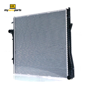 Radiator 40 / 40 mm Plastic Aluminium 590 x 598 x 40 mm Manual/Auto 3.0,4.4,4.8 L Aftermarket Suits BMW X5 E53 2000 to 2007