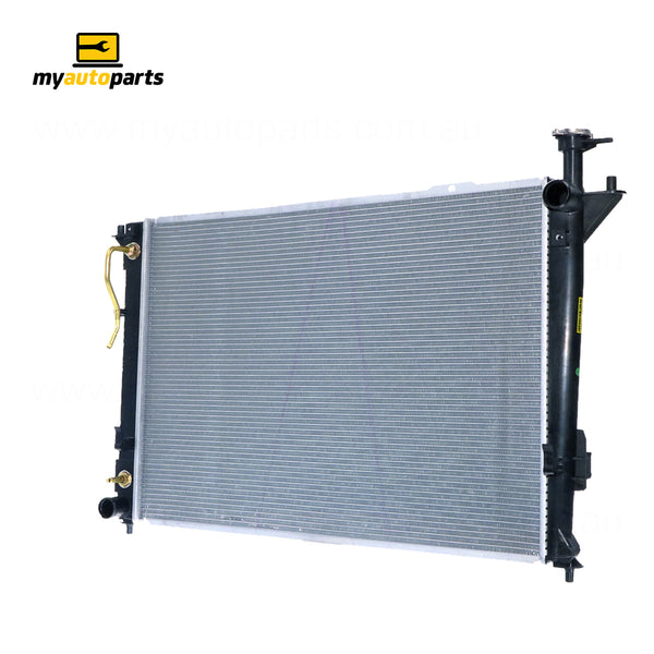 Radiator 35 / 35 mm Plastic Aluminium 670 x 478 x 16 mm Manual/Auto 3.5L L G6DE Aftermarket Suits Hyundai Santa Fe CM 2009 to 2012