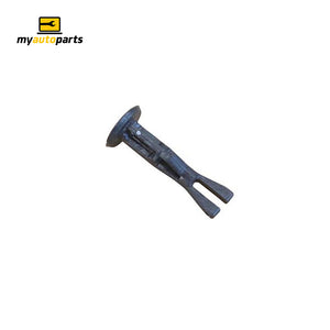 Clip Genuine suits Toyota